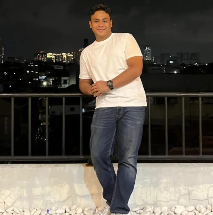 Daffa Hamzah guitarist dan pengajar les gitar privat Jakarta